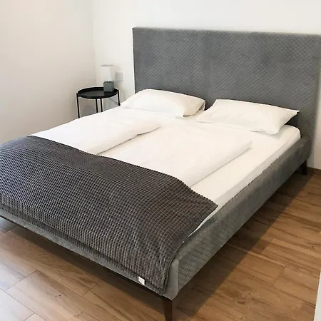 아파트 Laurentia Penthouse