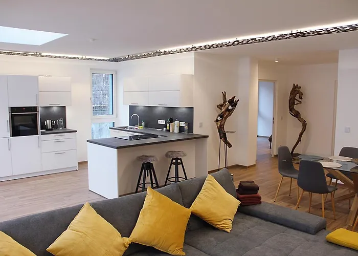 Daire Laurentia Penthouse Merano