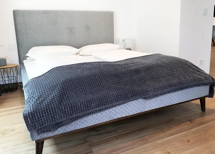 Laurentia Penthouse * Merano